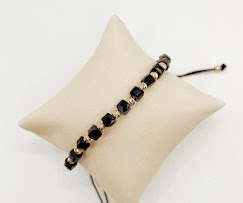 827D00A3-1006-4AF5-8D66-AF96DF1AF905